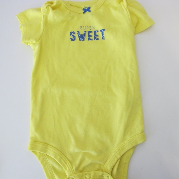 Bundle of 4 Toddler Girl Carter's Onesies Shirts Size 12 months GUC - Picture 5 of 6